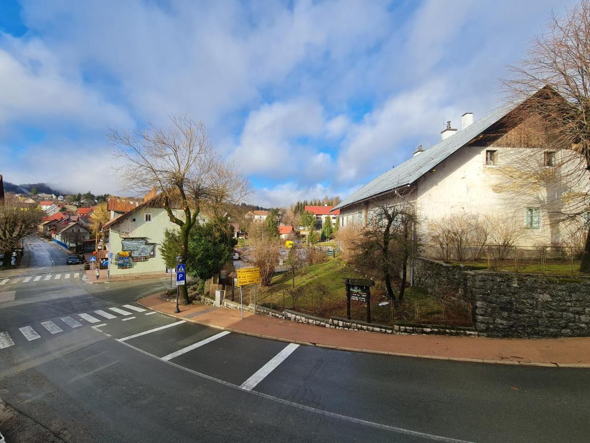 Sobe "Ela" Bed & Breakfast Fužine Eksteriør bilde