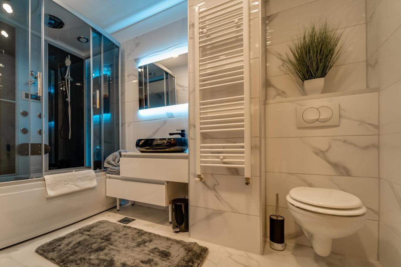Sobe "Ela" Bed & Breakfast Fužine Eksteriør bilde