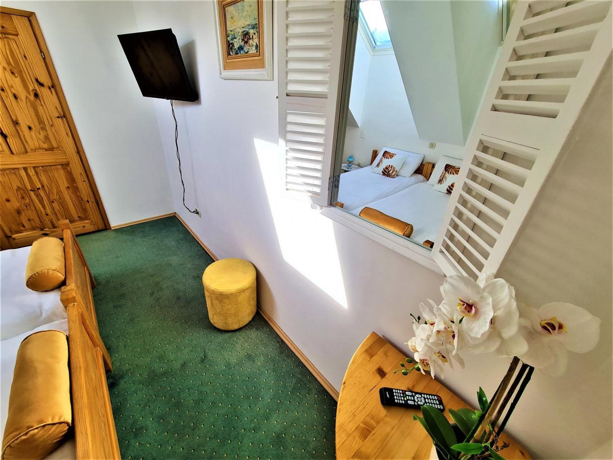 Sobe "Ela" Bed & Breakfast Fužine Rom bilde
